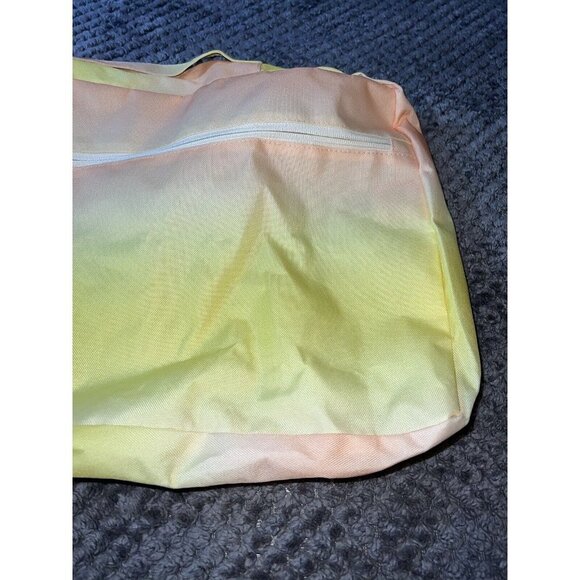 CALPAK Travel Tie Dye Mesh Cube Organizer Bag 17" x 12" x 2.5" - Picture 3 of 10